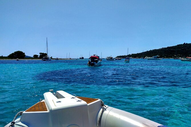 Blue Lagoon & three islands: 5 hours half day relax tour - A five-hour island day from Split