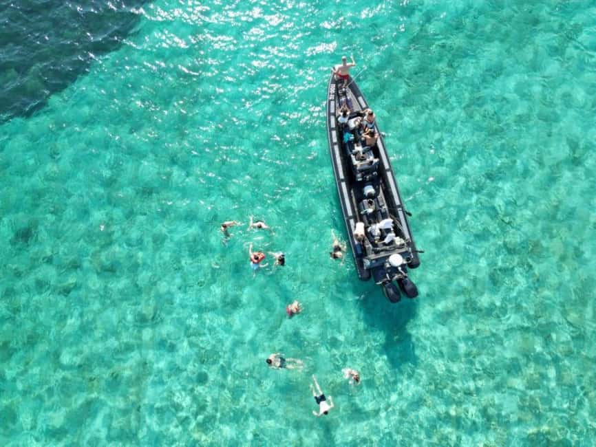 Blue lagoon with a speed boat water and towels included - The speedboat ride from Split