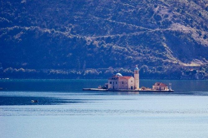 Boka Bay tour by car or speedboat (Private tour) - Why a private car makes sense in Boka Bay