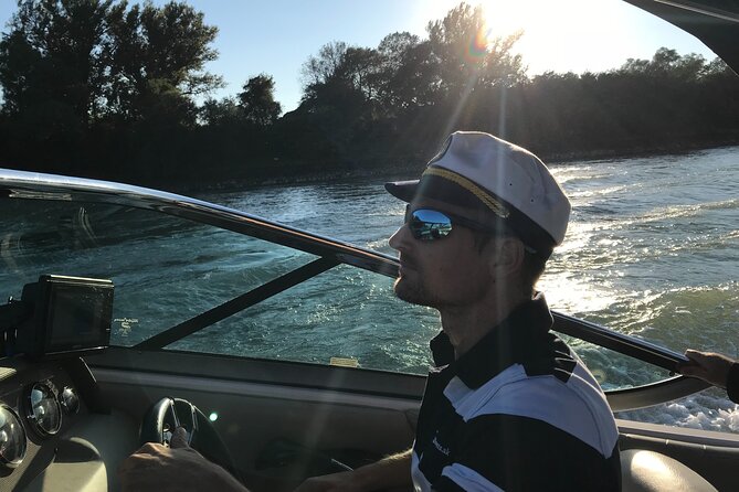 Bratislava by speedboat 1 Hour - What the private format changes