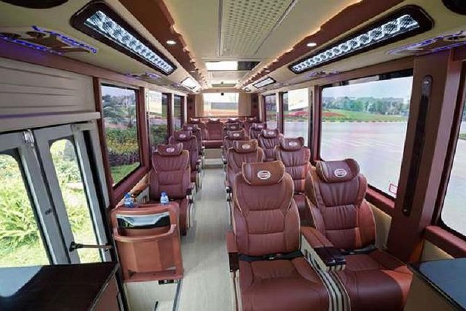 Bus to Cat Ba, Expressway,Speedboat - What the bus setup means over two hours