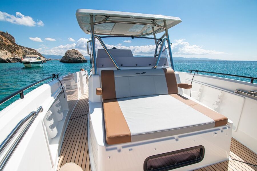 Cagliari: Luxury Motorboat Tour with 3 Swim Stops & Wine - Leaving from Poetto and Marina Piccola