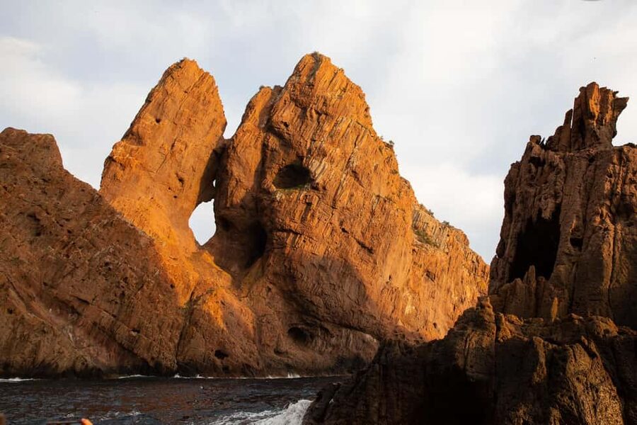Calvi: Guided speedboat tour to Scandola and Girolata - Key points to know before booking