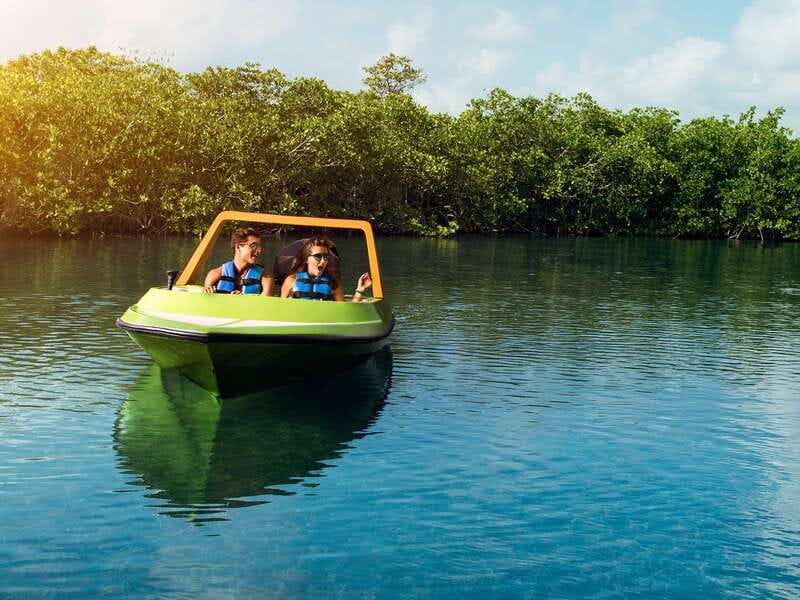 Cancun: 2–Hour Speedboat Experience - From Boulevard Kukulcán to Nichupte Lagoon
