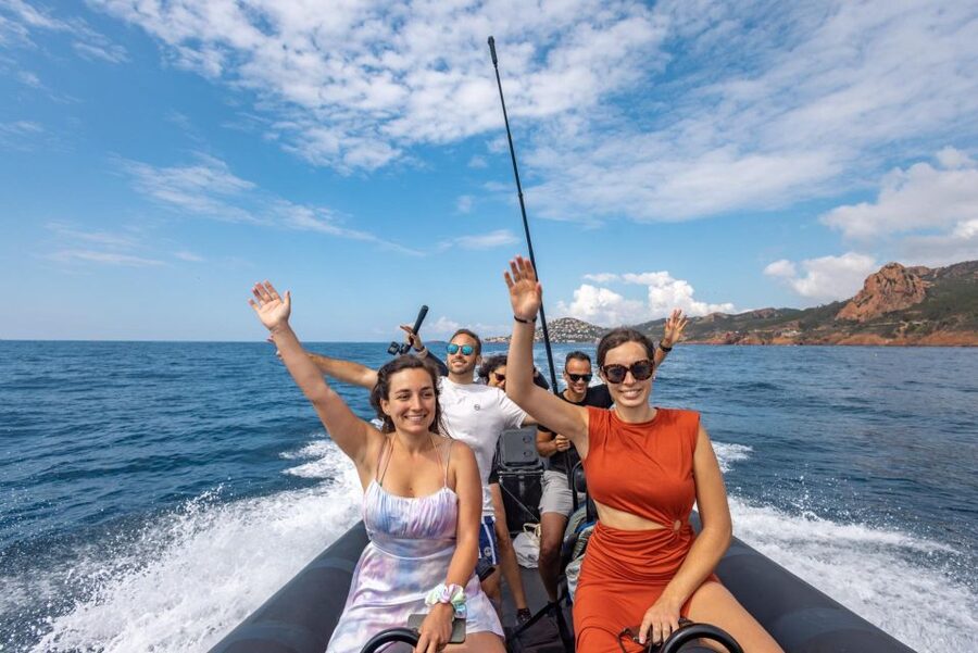 Cannes: Scenic Coves RIB Boat Tour - Why this small RIB boat is different