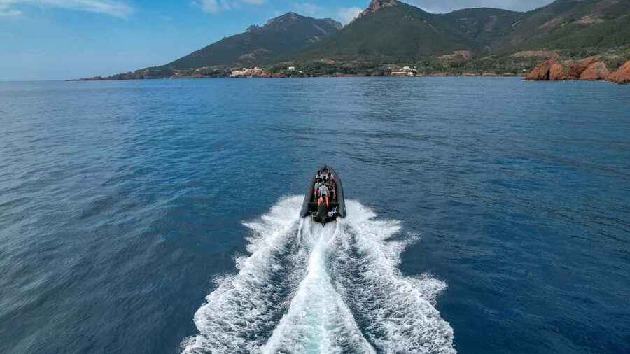 Cannes: Scenic Coves RIB Boat Tour - Along the Esterel coast, red rock and blue water