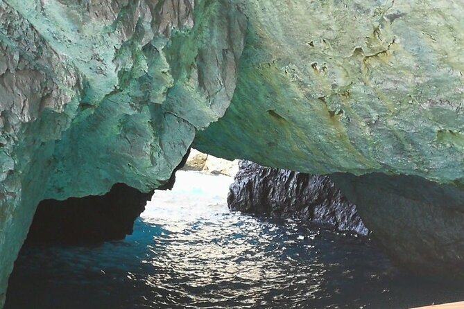 Capri Island in Private Luxury 40 feet Speedboat from Naples - Lunch at a Capri waterfront restaurant