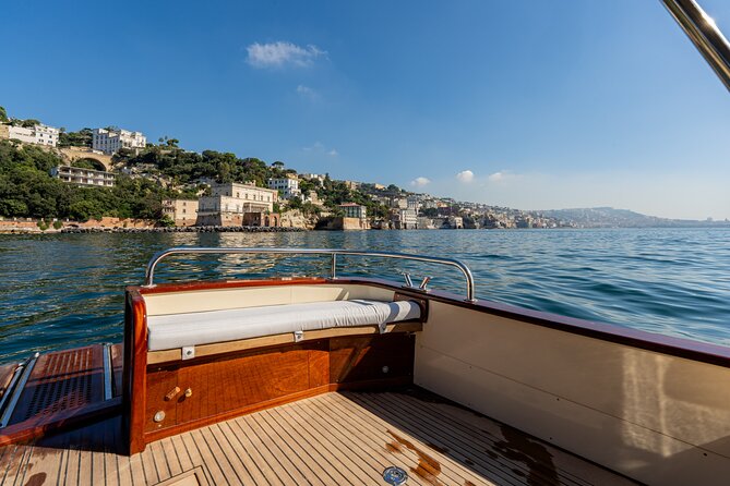 Capri Island Private Luxury Boat – Exclusive Scenic Day Tour - Making the Most of Your Hours on Capri