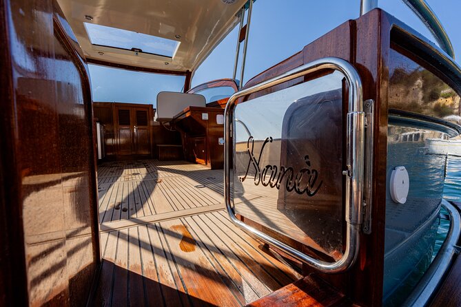Capri Island Private Luxury Boat – Exclusive Scenic Day Tour - Drinks, Snacks, and the Private Boat Advantage