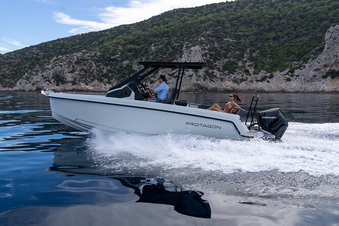 Capri Private Tour from Positano - Motorboat 28ft - Punta Carena and the Blue Grotto