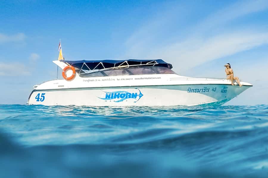 Chalong: Kahung Beach Day Trip by Speedboat & Lunch - A quick speedboat run from Chalong to Coral Island