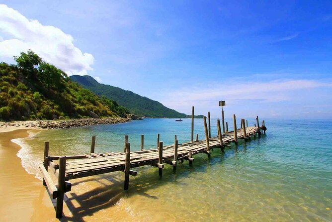 Cham Island Snorkeling - Wonderful Beach - Speedboat Daily Tour - Lunch by the beach, with seafood and vegetables