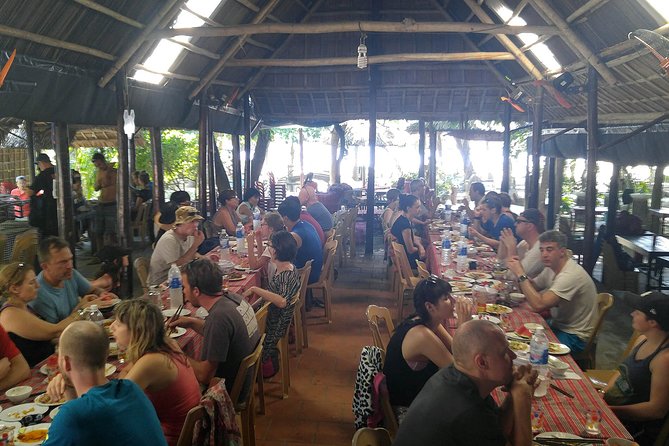 Cham Island Trip by Speed Boat including Snorkeling from Hoi An or Da Nang - The seafood market before the water