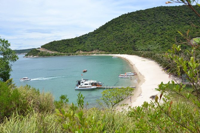 Cham Island Trip by Speed Boat including Snorkeling from Hoi An or Da Nang - Lang Beach and the marine museum
