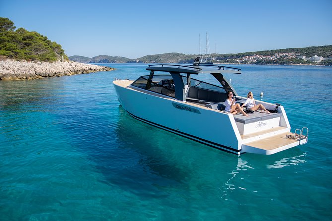 Colnago 45 - Luxury Private Speedboat Tours - Two Hours Around the Pakleni Islands
