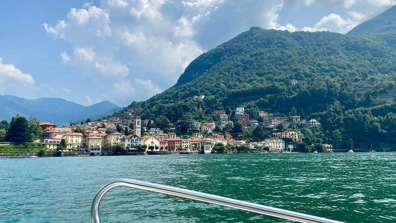 Como: 40HP Motor Boat Rental No License Required - Safety, comfort, and who should book