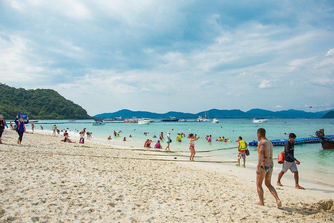 Coral Island & Racha Island Speedboat Excursion - Racha Yai and the soft sand of Ao Tawan Tok