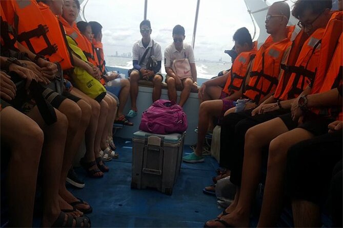 Coral Island speed boa-Parasailing and others activities choice - Is $71.36 good value?
