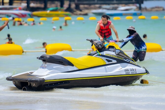 Coral Island Speedboat Tour from Pattaya Only for Indian Tourists - Parasailing from the floating platform