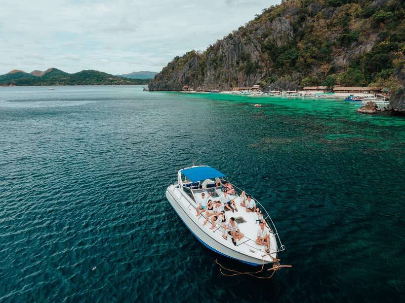 Coron: Private Island-Hopping Tour on a Yacht or Speedboat - Kayangan Lake and the classic Coron view