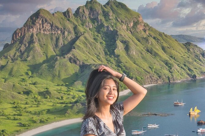 Daily Trip Highlight Komodo Archipelago by Speed Boat - A long island day from Labuan Bajo