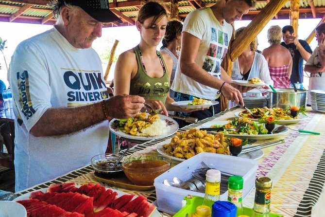 Day Tour to Angthong Marine Park by Insea Speedboat from Koh Samui - Phaluai Island, Thai food, and a fishing community