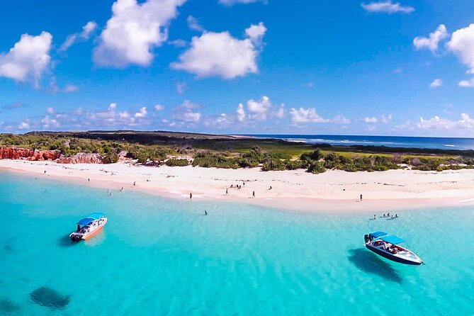 Discovery Powerboat Tour ,Snorkeling with Turtles & BBQ Lunch - Mullet Bay or La Samanna for the final swim