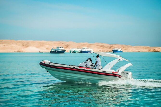 Dolphin House By Private Speedboat With Giftun Island _ Hurghada - A fast start from Hurghada to the Red Sea