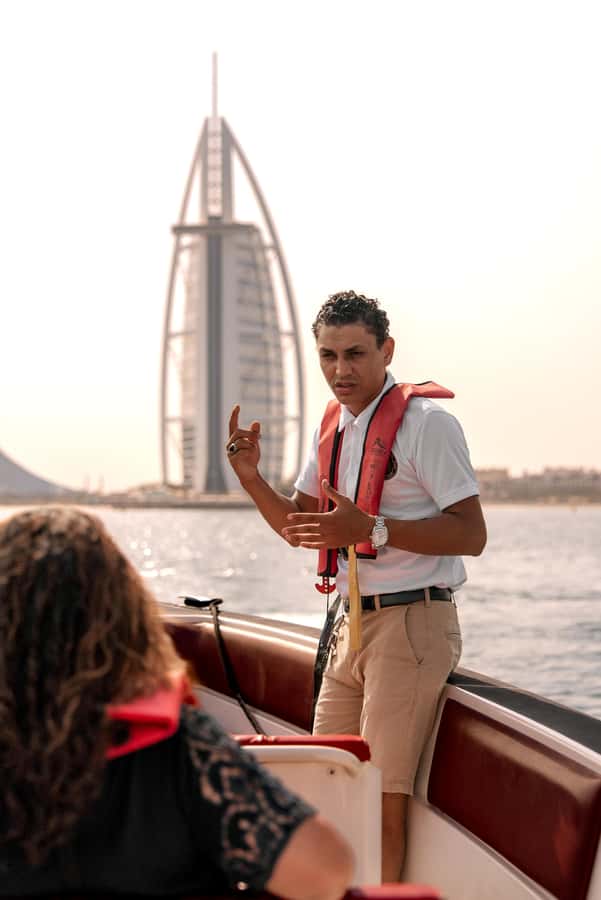 Dubai: 100-Min Speed Boat Tour, Atlantis & Burj Al Arab View - Burj Al Arab and the return trip