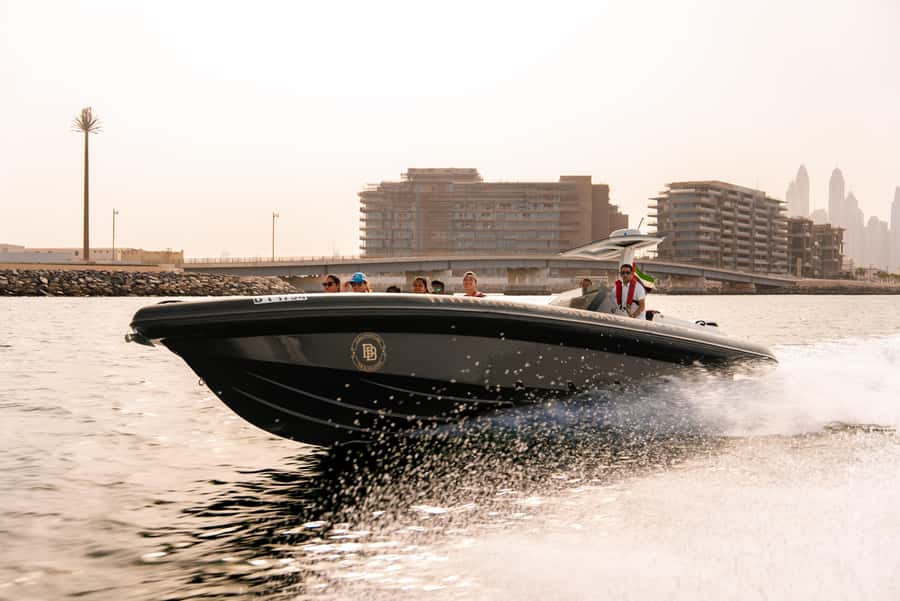 Dubai: 100-Min Speed Boat Tour, Atlantis & Burj Al Arab View - Choosing the best departure time