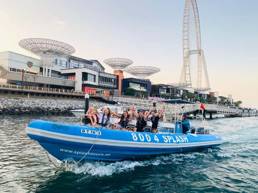 Dubai Marina : 1.5-Hour Atlantis Sightseeing Speedboat Tour - Leaving Dubai Marina at speed