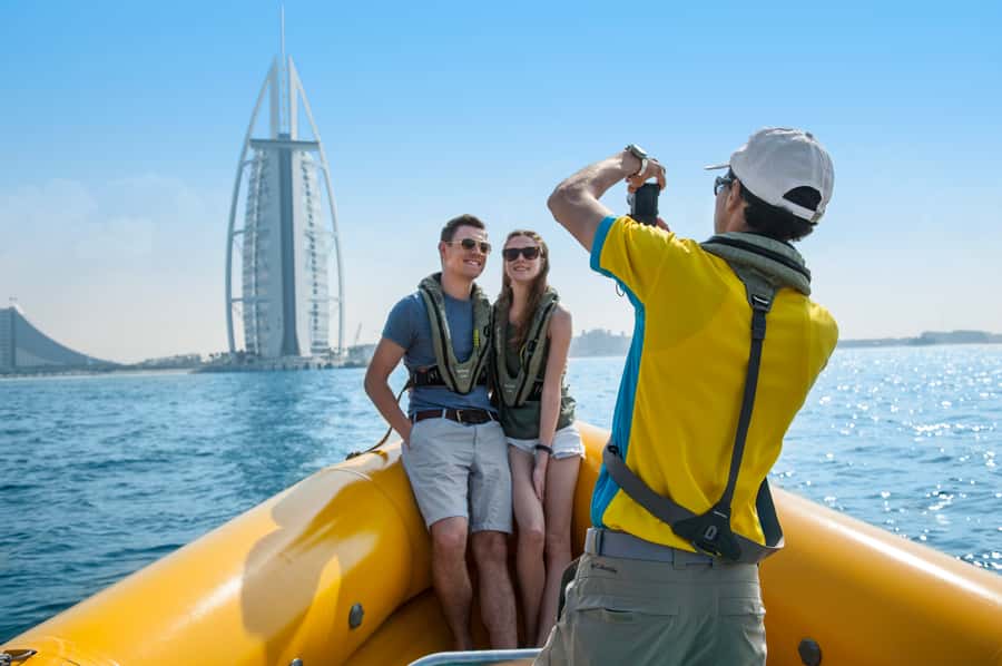 Dubai Marina: Guided Sightseeing Tour by Speedboat - Why the coastline works better from a speedboat