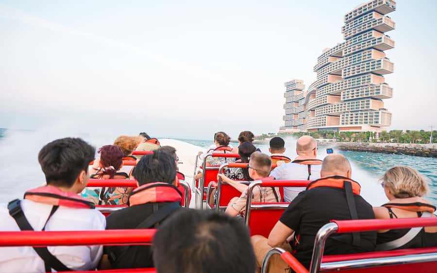 Dubai: Sightseeing Speedboat Tour with Live Tour Guide - Is $26 a fair price?