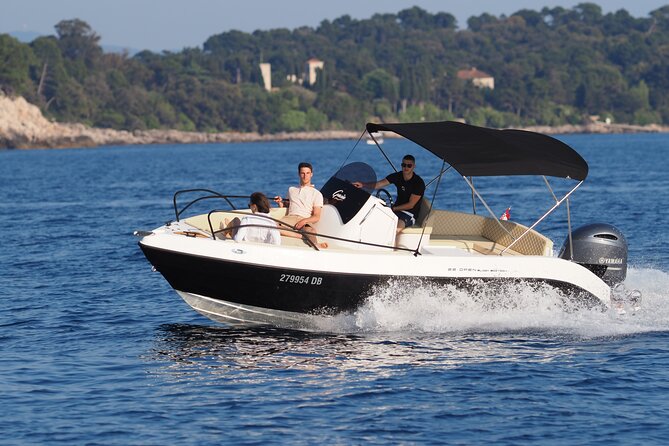 Dubrovnik:Blue cave and sandy beach Sunj with a private speedboat - The Blue Cave is the visual highlight