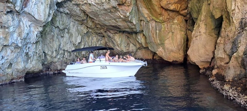 Dubrovnik: Blue Cave, Green Cave & Sunj Beach Speedboat Tour - Key points to know before you book