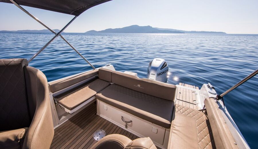 Dubrovnik: Elaphite Islands Private Speedboat Full-Day Tour - The 40-minute ride to Šunj Beach on Lopud