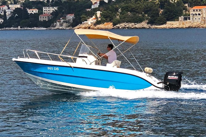 Dubrovnik: Golden Hour Sunset Cruise with Drinks - What the boat route includes