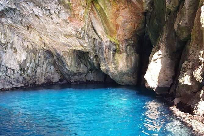 Dubrovnik Speedboat Quicksilver 675 Private Tours - Šunj Beach adds a relaxed hour on the Elafiti side