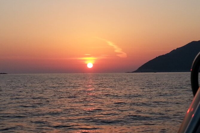 Dubrovnik Sunset Private Speed Boat Tour - Drinks, photos, and the human side of the trip