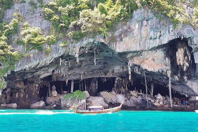 Early Bird Phi Phi 4 Islands by Speedboat 2 Trips in 1 Day - Pileh Lagoon and the cliffs of Phi Phi Leh