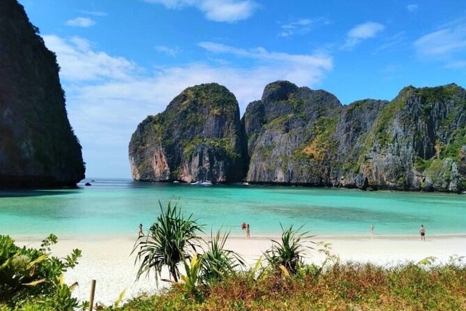 Early Bird Phi Phi and 4 Islands Tour by Speedboat from Krabi - The small group, guide service, and comfort level