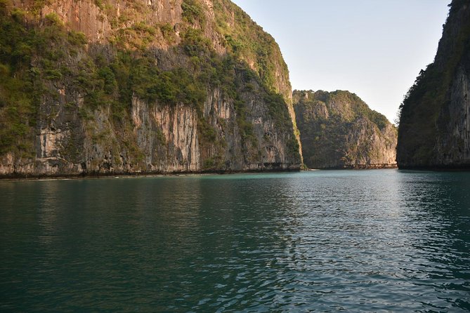 Early Bird Phi Phi Island & 4 Islands Speed Boat Tour from Krabi - Snorkeling near Phi Phi Leh