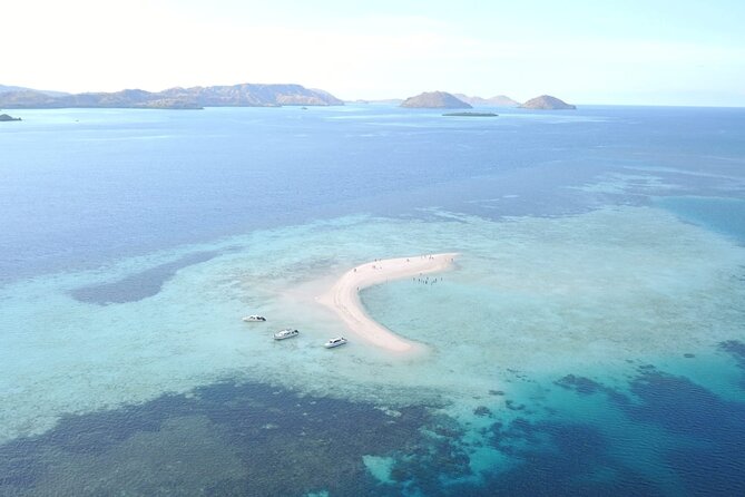 Early Bird Speedboat Group Tour : Explore Komodo Ahead of Crowds - Siaba Island and the final swim