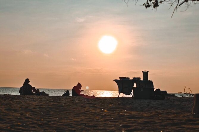 Early Bird Trip Phi Phi & 4 Islands–Premium Speedboat from Krabi - Lunch and a proper break on Phi Phi Don