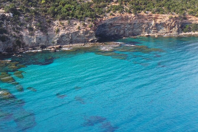 Eden New Gen Speedboat with driver to Blue Lagoon, Sea Caves - The value of a private outing