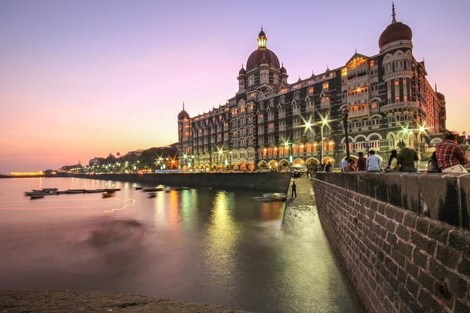 Elephanta Island Private Speedboat Tour from Mumbai - 6pax - Allow five to six hours, not just four