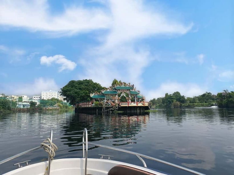 Enjoy Dragon Floating Temple Tour Vip & Premium Speed Boat - Key Details at a Glance