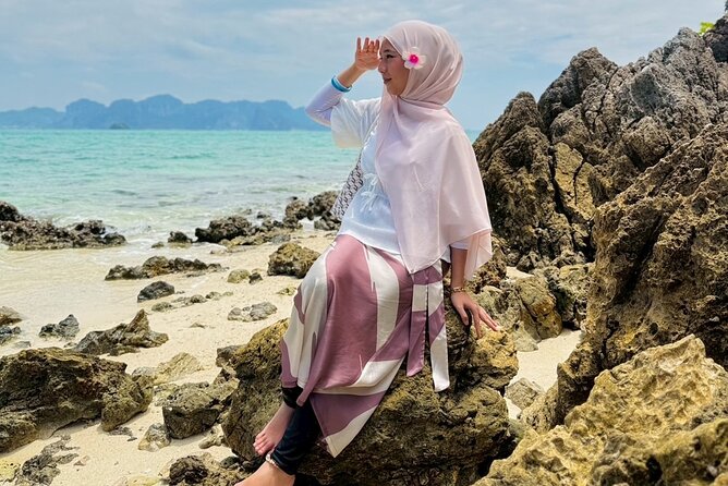 Four Islands Speedboat Trip from Krabi - Thale Waek: the sandbank depends on low tide