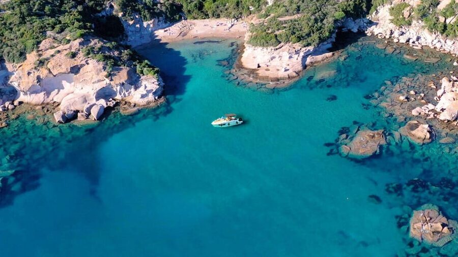 From Alghero: half-day motor boat trip - What you may see on the northern itinerary