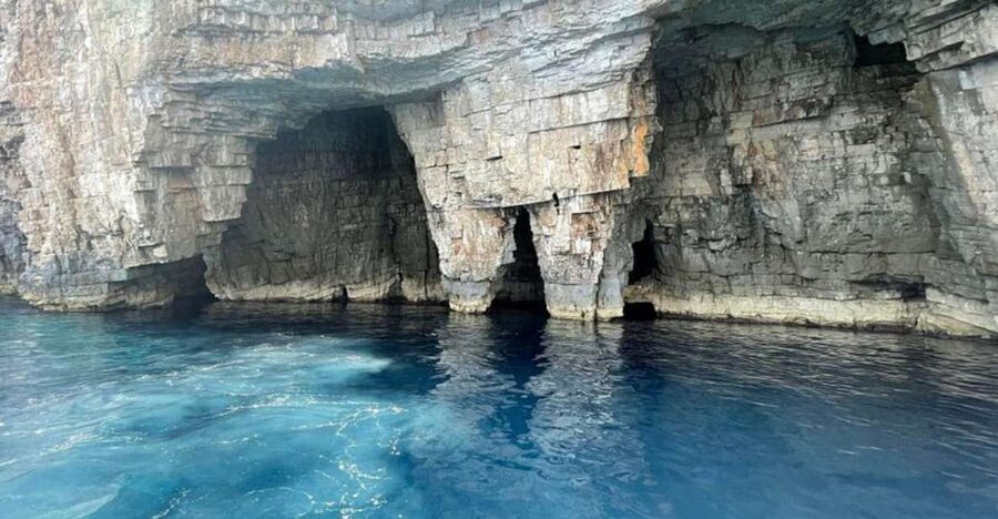From Hvar: Blue Cave, Green Cave & 5 Islands Speedboat Tour - Key points to know before booking